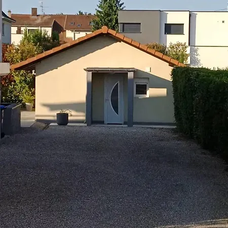 Avec Piscine, Calme Et Confort à L'entrée De Strasbourg * Niederhausbergen